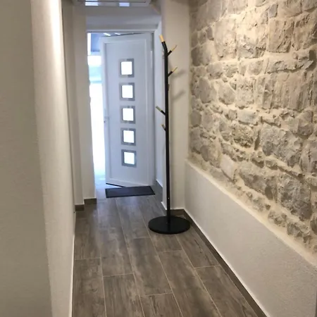 Blue Moon Split- Free Parking Apartament Split