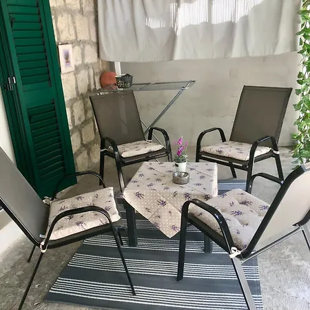 Blue Moon Split- Free Parking Apartament Split