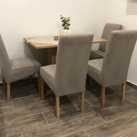 Blue Moon Split- Free Parking Apartament *