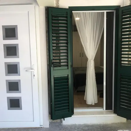 Blue Moon Split- Free Parking Apartman Split