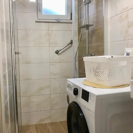 Blue Moon Split- Free Parking 公寓